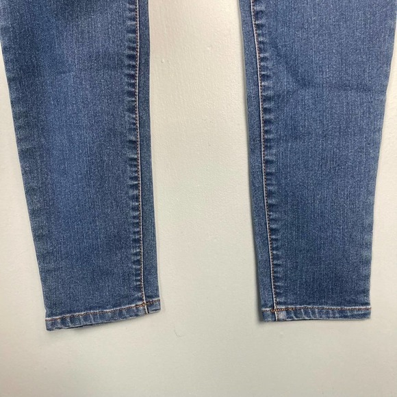 𝅺miracle Jean Faith Skinny Medium Wash Stretch Slimming Jeans Women's Size 4 - Picture 6 of 10